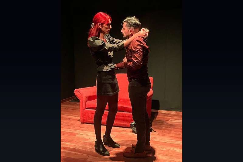 escena de un cuerpo extraño