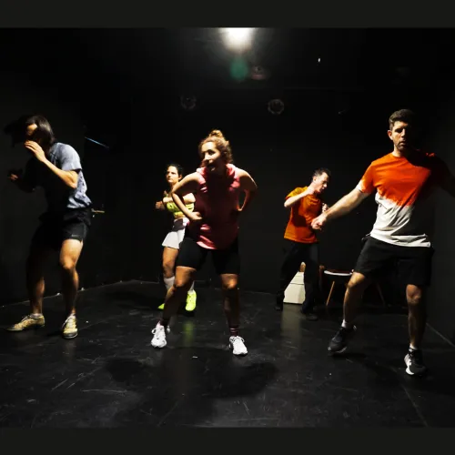 escena de la obra de teatro Los runners